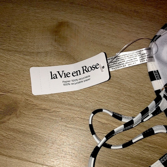 Unworn NWT La Vie en Rose Striped Bikini Top Bathing Suite - Picture 4 of 4